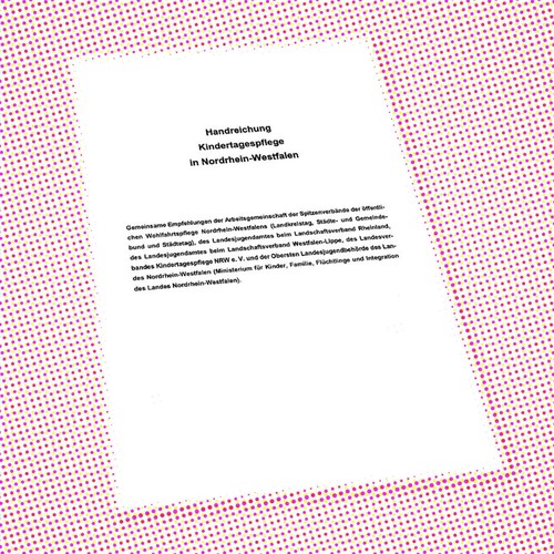 Cover: Handreichung Kindertagespflege in NRW