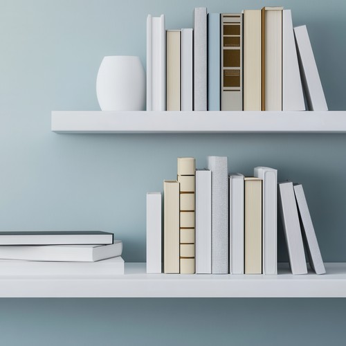 Bücherregal (Bild: Adobe Stock)